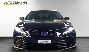 TOYOTA Camry 2.5 HSD Business voll